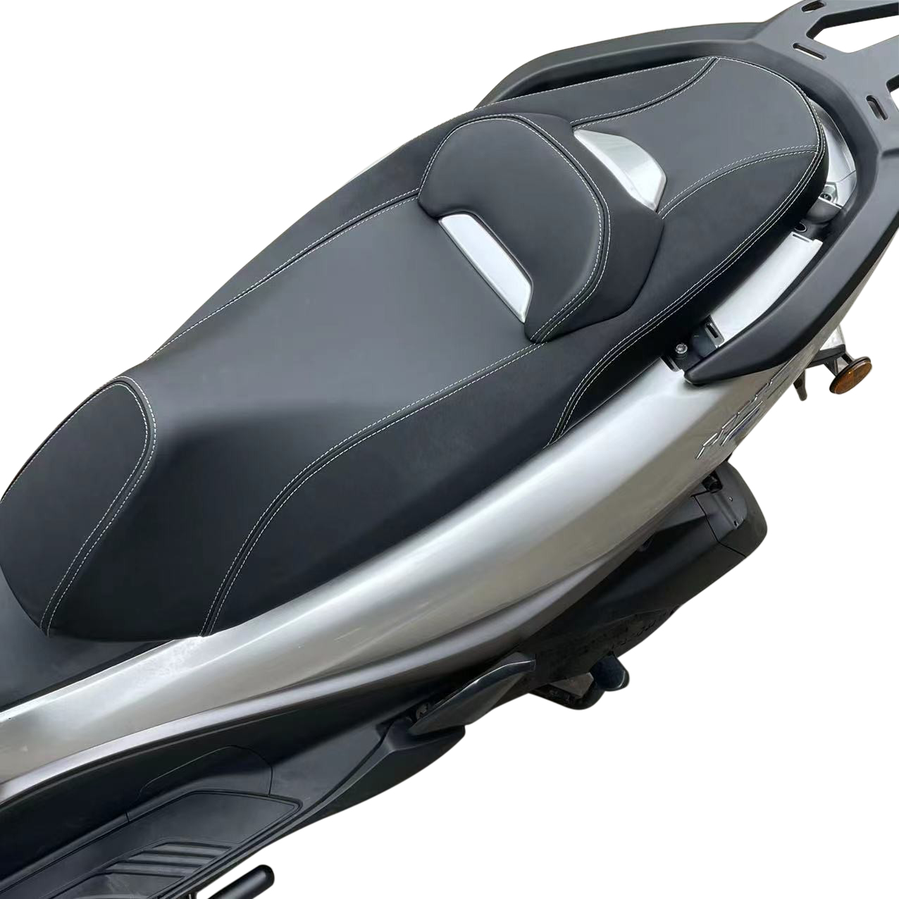 Leather Workbench - Asiento Modificado para Motocicleta UHR125, Cojín